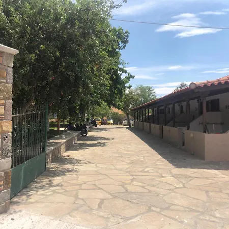 Gregory'S Village Plati Exterior photo