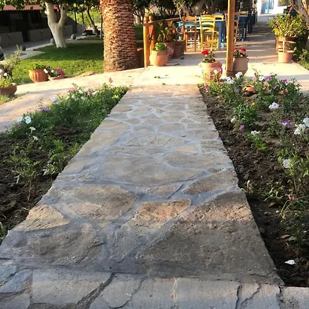 Gregory'S Village Plati Exterior photo